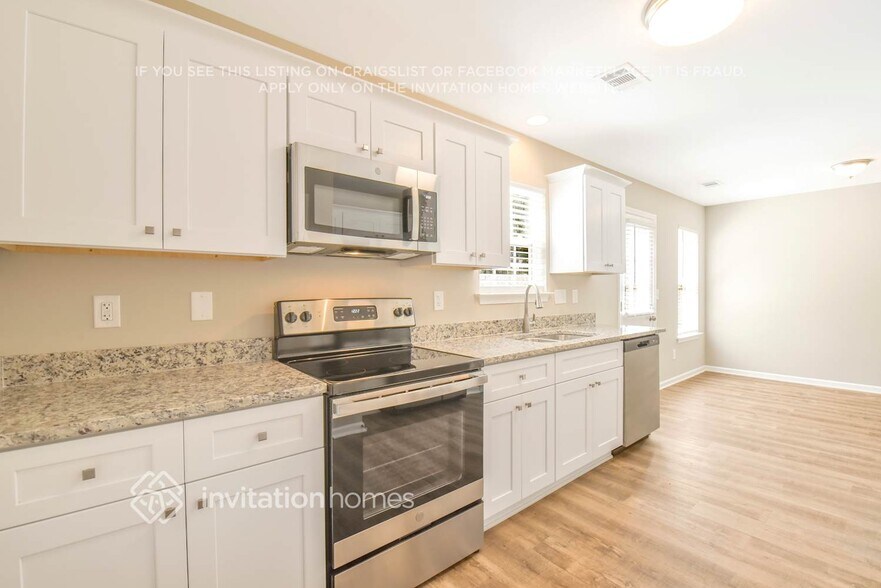 Building Photo - 5736 Brookfield Pointe Dr