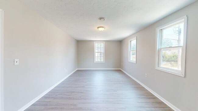 Building Photo - 7023 Clark Ave