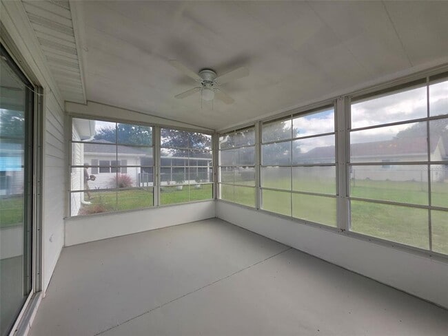 Building Photo - 9389 SE 174th Loop