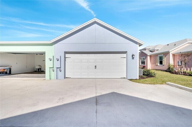 Building Photo - 520 Daiquiri Pl