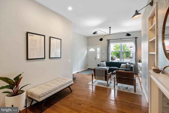 Building Photo - 1724 Morris St