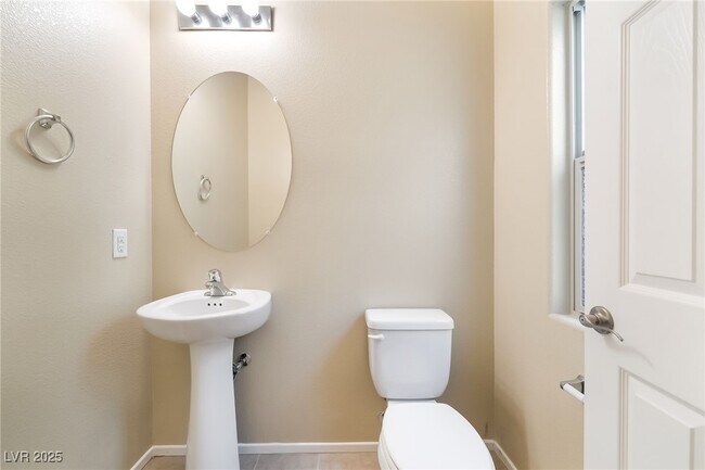 Building Photo - 9614 Vega Carpio Ave