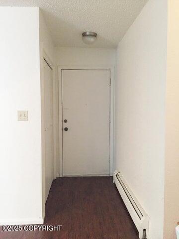 Building Photo - 1510 Summit View St