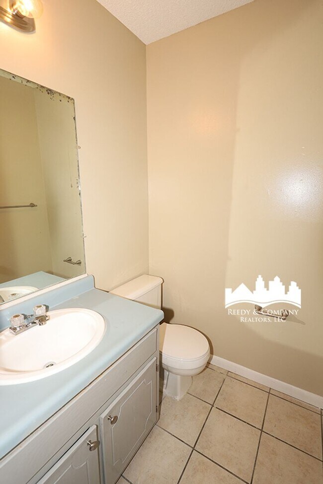 Building Photo - 1616 Winston Dr