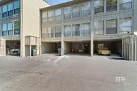 Building Photo - 710 S Mobile St