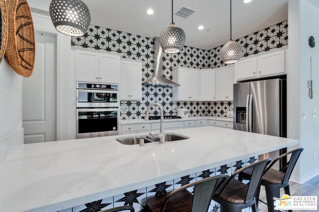 Building Photo - 23 Prosecco