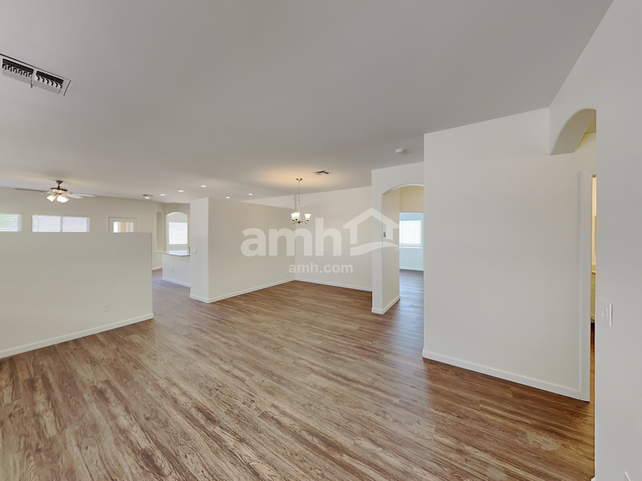 Building Photo - 2833 E Morenci Rd