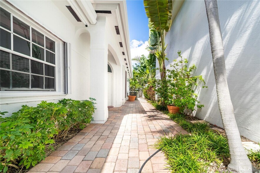 Building Photo - 3975 194th Trl