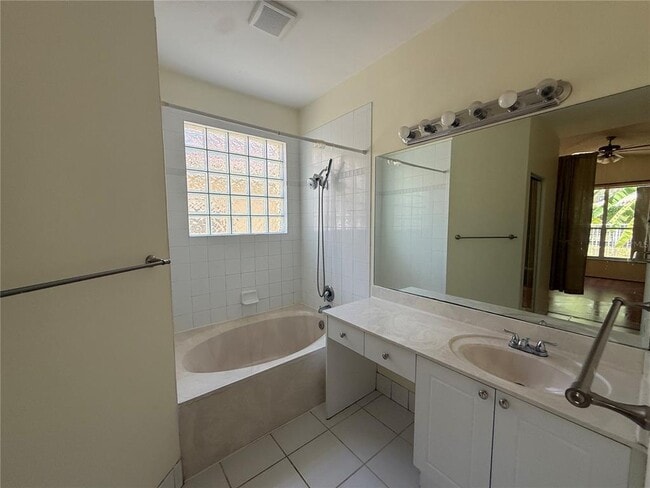 Building Photo - 6711 Green Island Cir