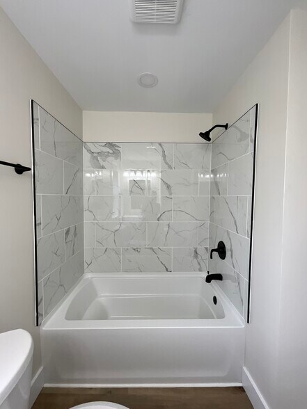 Tile Shower - 123 Chestnut St