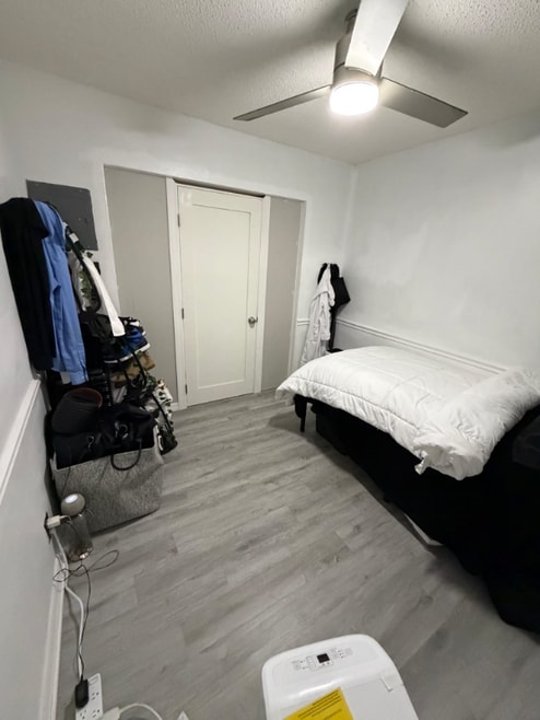 Building Photo - 5140 NE 3rd Ave