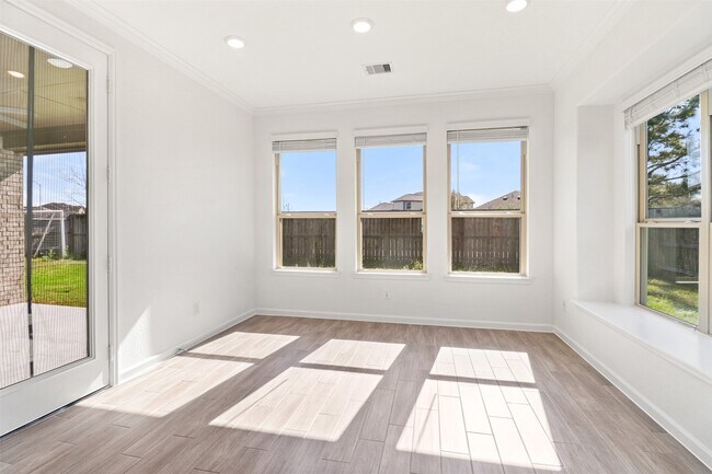 Building Photo - 9626 Dancing Grass Dr