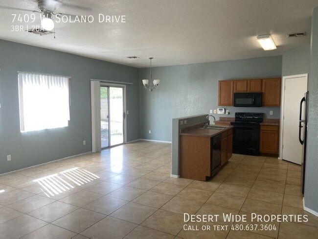 Building Photo - 3 bed 2 bath home near 75th Ave & Camelback