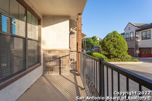 Building Photo - 7342 Oak Manor Dr