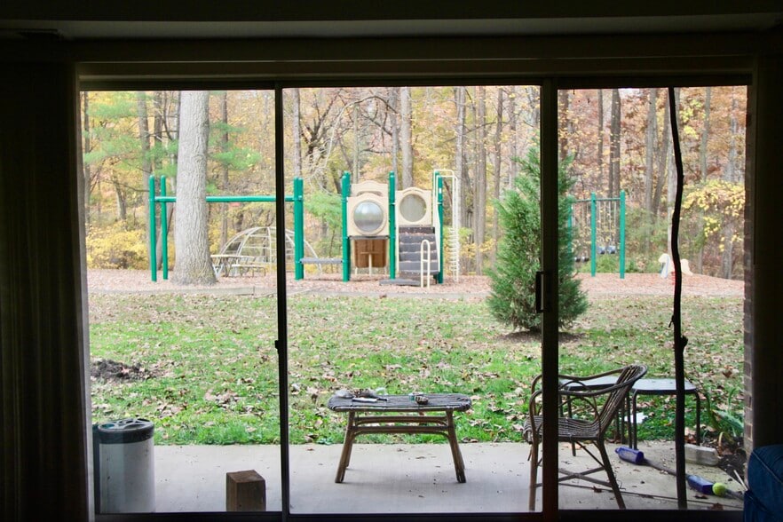 back yard - 11606 Vantage Hill Rd