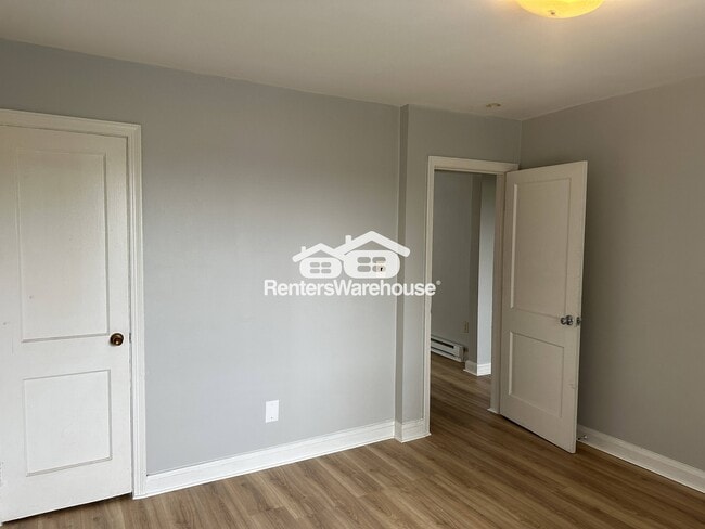 Building Photo - 1312 Dartmouth Ave