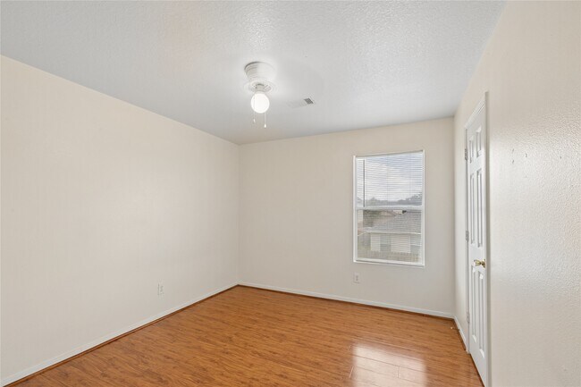 Building Photo - 19514 Swan Valley Dr