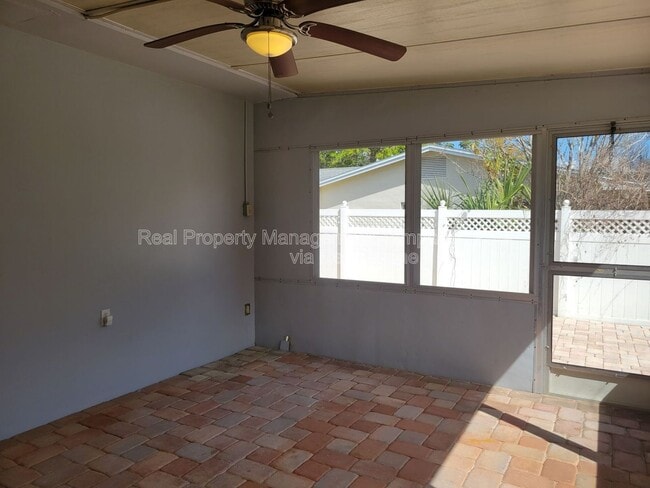 Building Photo - 2106 N Overbrook Ave