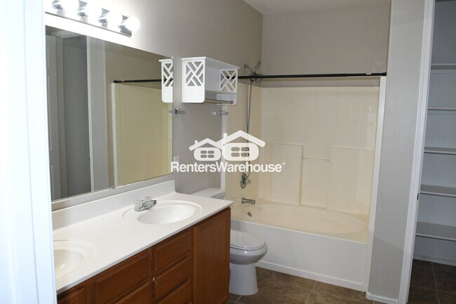 Building Photo - 9791 W Butler Dr