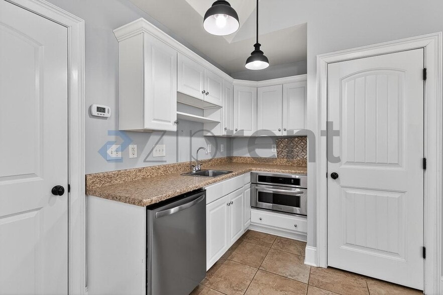 Building Photo - 5029 Ardenwoods Dr