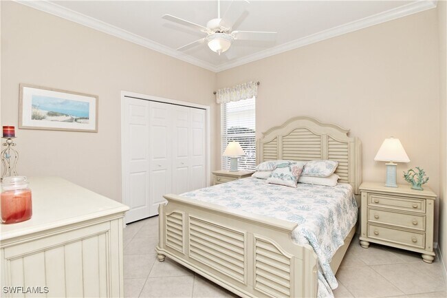 Building Photo - 1901 Winding Oaks Way