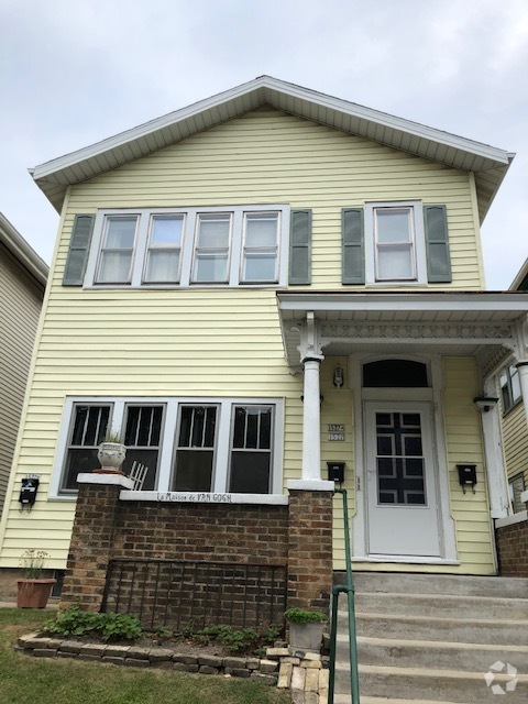 Building Photo - 1527 N Jackson St