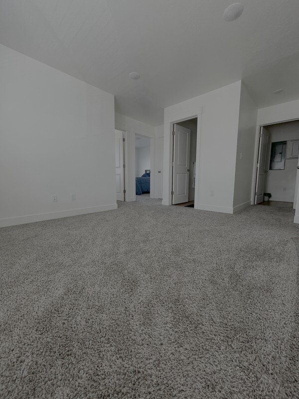 Building Photo - 460 W 25 N