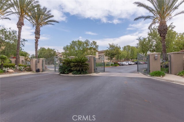 Building Photo - 1654 Rush Haven Way