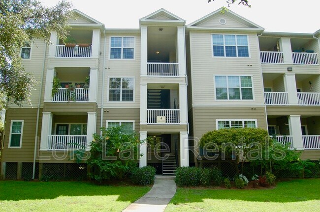 Primary Photo - 700 Daniel Ellis Dr
