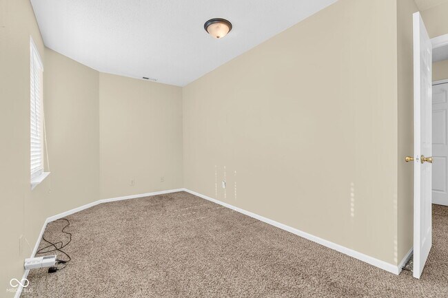 Building Photo - 8818 Browns Valley Ln