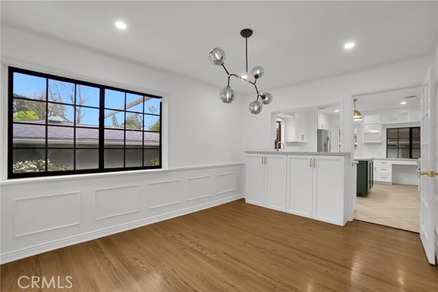 Building Photo - 1834 Midwick Dr