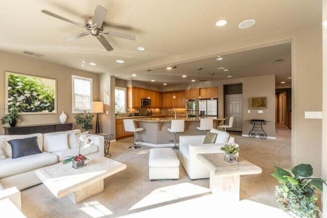 Building Photo - Fully Furnished 4-Bedroom Home with Pool & Spa in Palm Desert