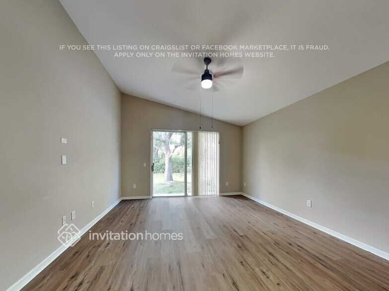 Building Photo - 15871 NW 14th Rd