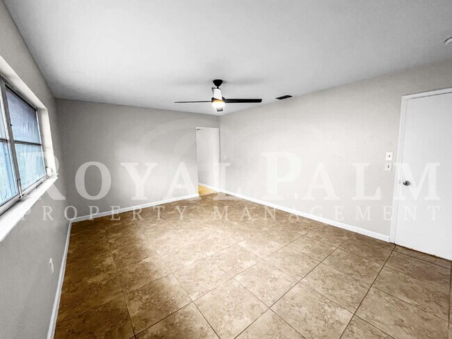 Building Photo - 3 Bed | 2 Bath Home on SE 46th Terrace – Space to Live, Room to Breathe Limited-time offer: $300 ...