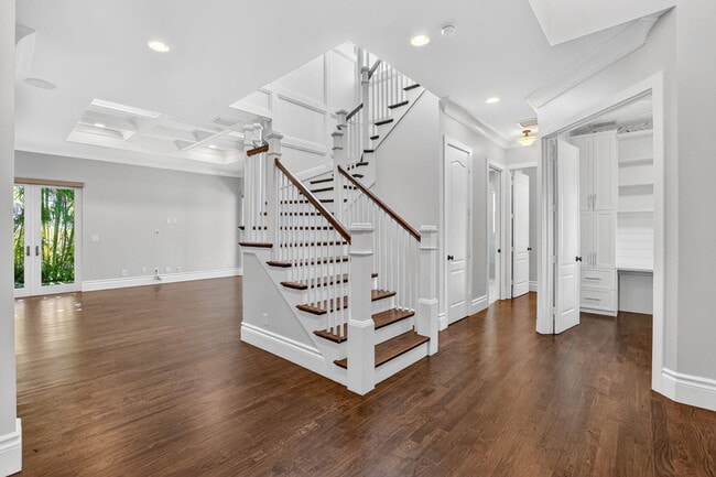 Building Photo - 200 NW 10th St