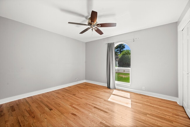 Building Photo - 1839 Cottonwood Club Cir