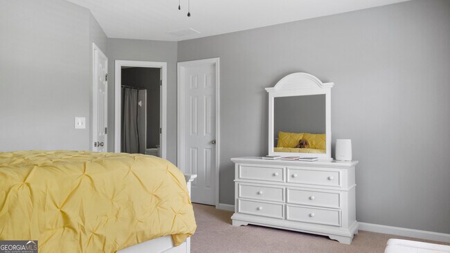 Building Photo - 6209 Benbrooke Dr NW