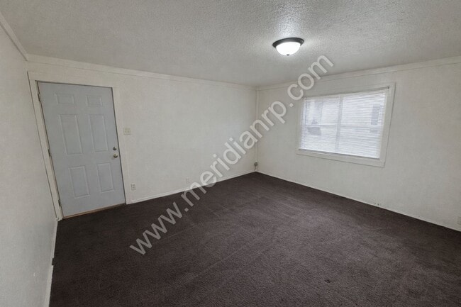 Building Photo - 3510 Avondale Dr