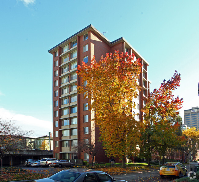 Building Photo - University House