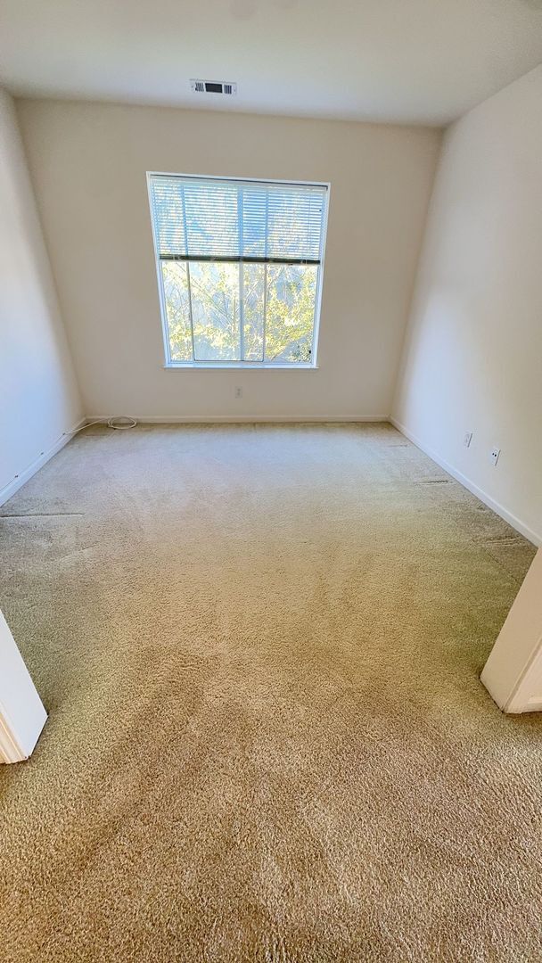 Building Photo - OPEN HOUSE SATURDAY 3/14/26 from 2:00-3:00pm