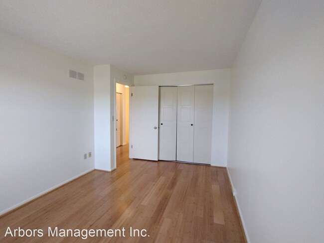 Building Photo - 3 br, 2 bath House - 7392 Beacon Hill Drive