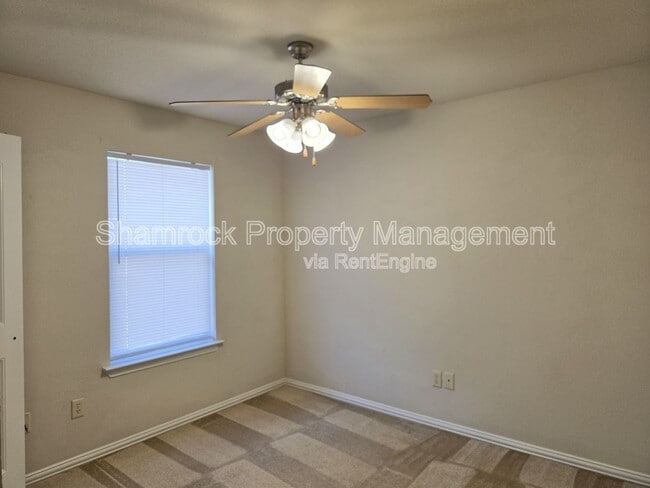 Building Photo - 1211 Sironia Trail