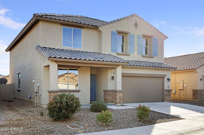 Building Photo - 7135 W Rancho Dr