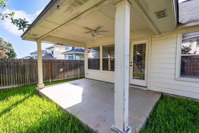 Building Photo - 11308 Los Comancheros Rd