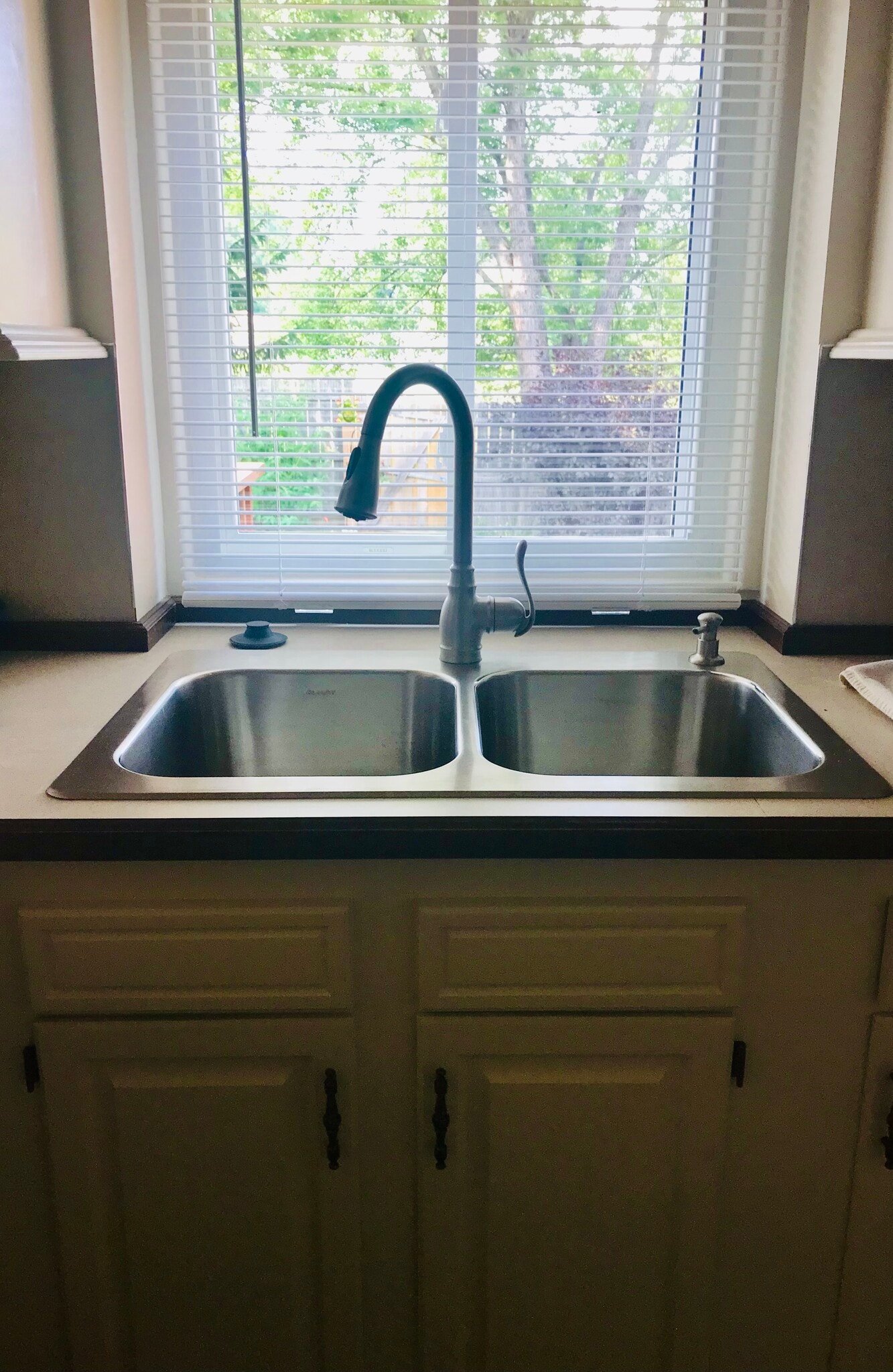 Kitchen - 917 Lattavo St NE