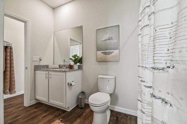 Building Photo - 9104 Wade St