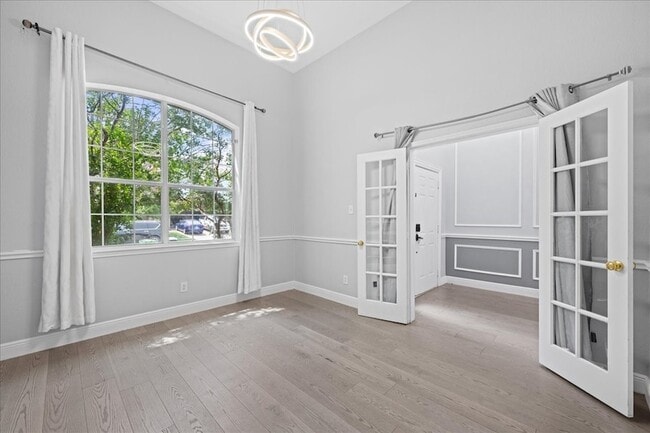 Building Photo - 1223 Mallard Creek Dr