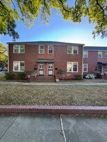 Building Photo - 17 8th Ave