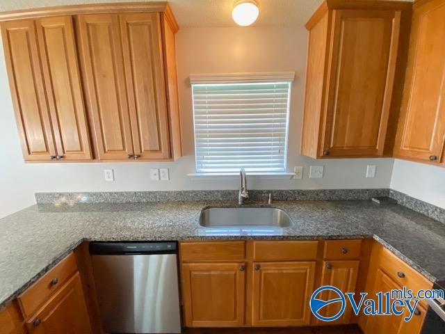 Building Photo - 135 Potters Wheel NW