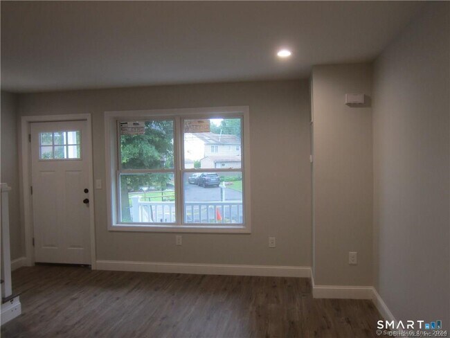 Building Photo - 574 Chopsey Hill Rd